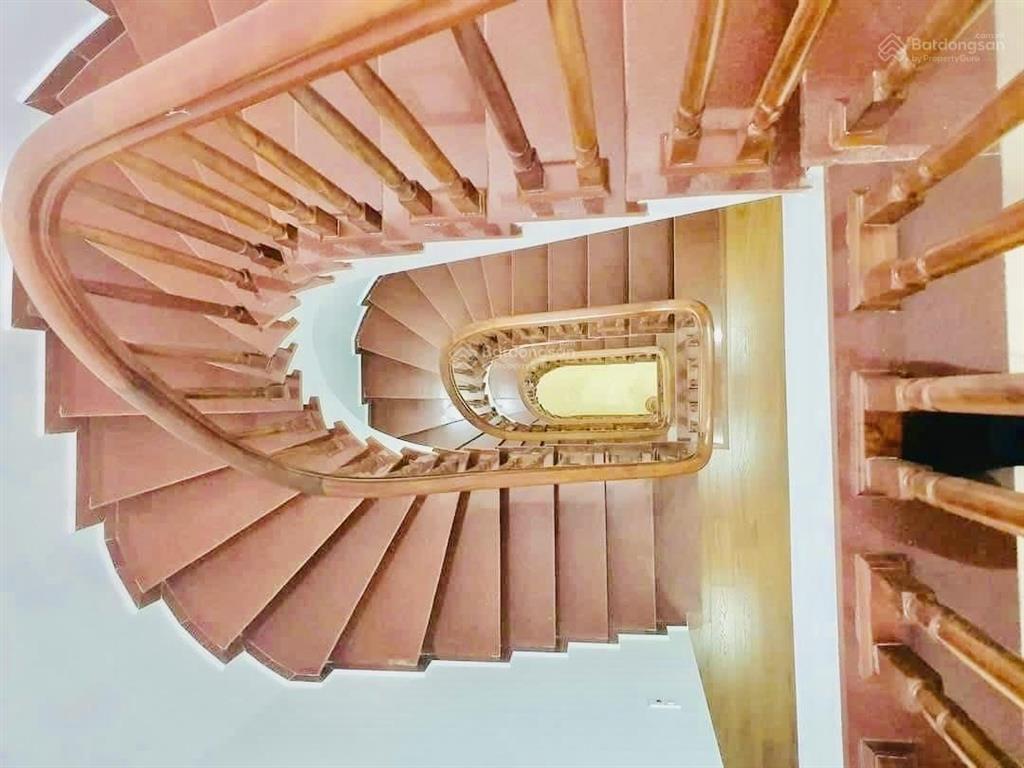 Dt 75m2 x 5t, nhà phân lô 2 mặt thoáng  ô tô tránh  lên tầng thoải mái  kinh doanh  gần ngay p