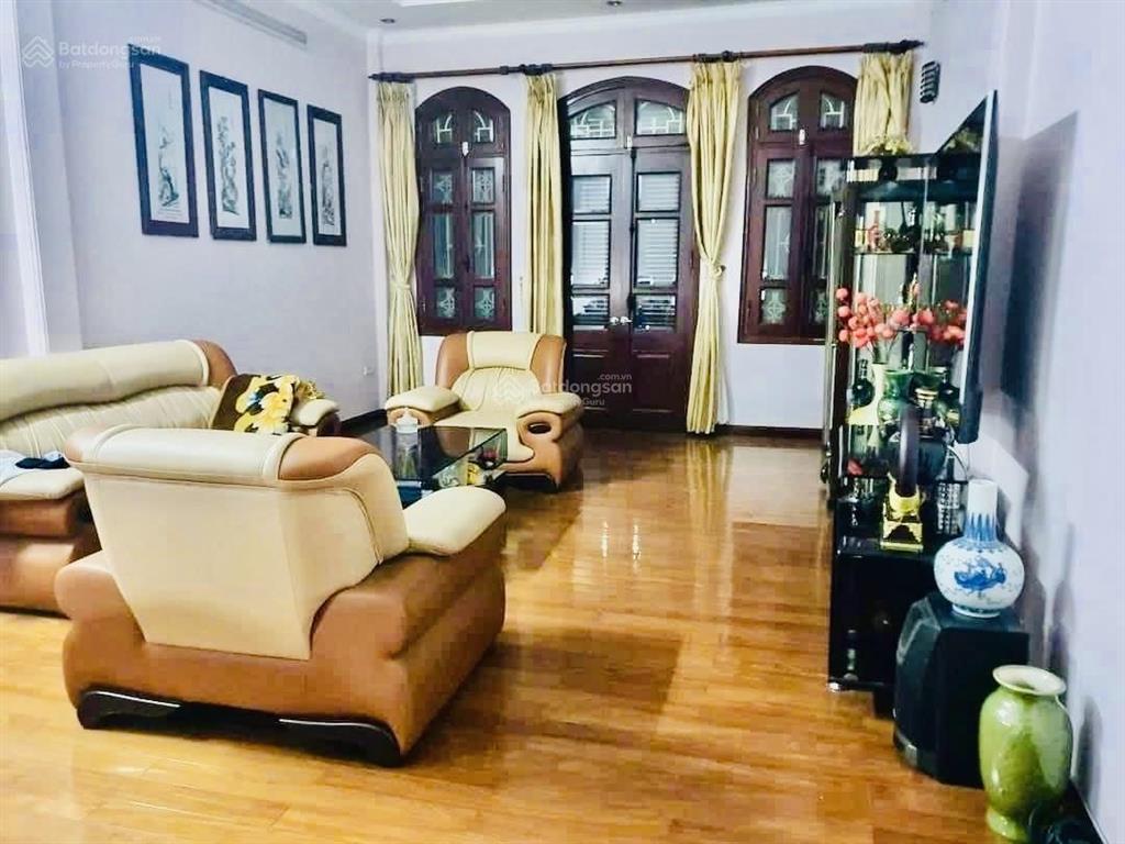 Dt 75m2 x 5t, nhà phân lô 2 mặt thoáng  ô tô tránh  lên tầng thoải mái  kinh doanh  gần ngay p
