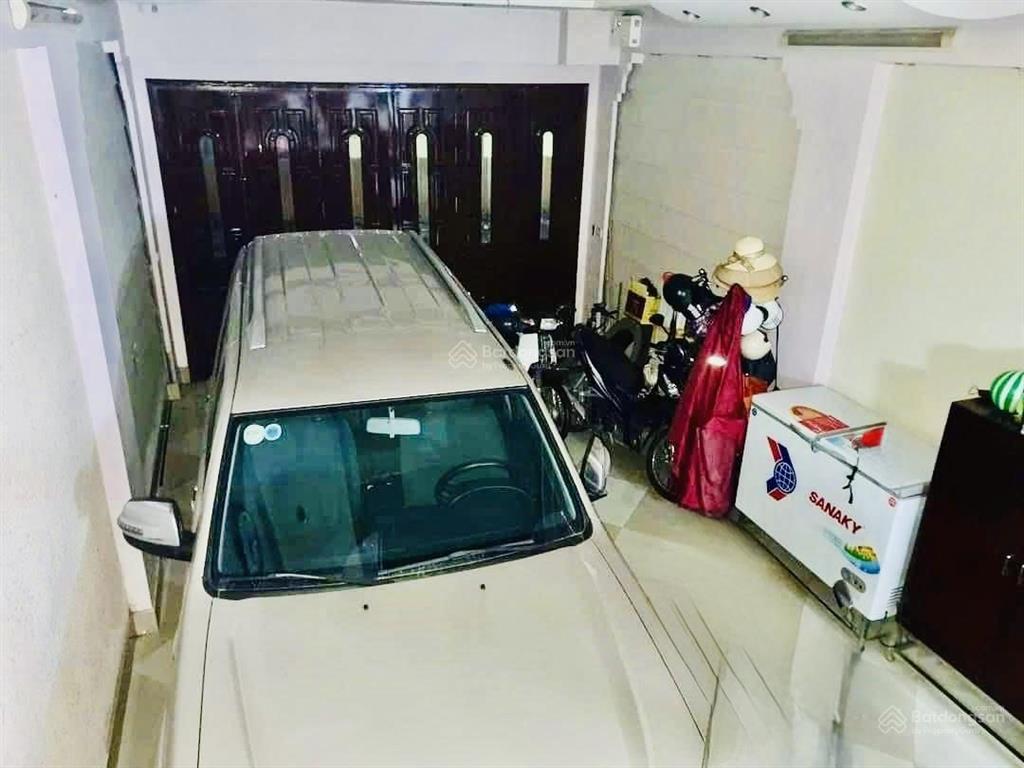 Dt 75m2 x 5t, nhà phân lô 2 mặt thoáng  ô tô tránh  lên tầng thoải mái  kinh doanh  gần ngay p