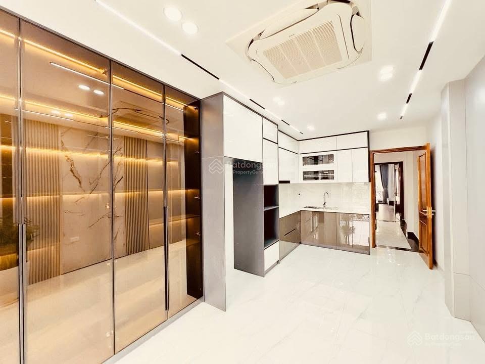 9 tầng thang máy  tt ba đình  nhà đẹp phân lô  ô tô tránh  gần hồ tây  lăng bác  kinh doanh