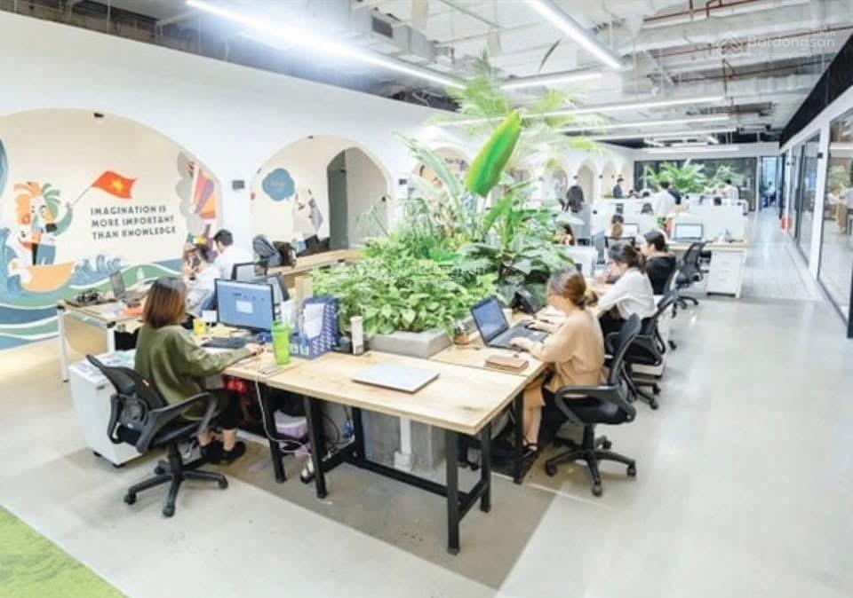 Siêu phẩm tây hồ nhà 120m2 xây mới 10 tầng, ở và kinh doanh, rộng 6,2m  2 ô tô tránh  thông sàn 