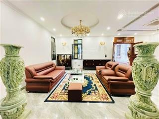 Biệt phủ tây hồ 750m2, mặt đường 3 ô tô tránh, duy nhất gần hồ tây kinh doanh sầm uất, nội thất