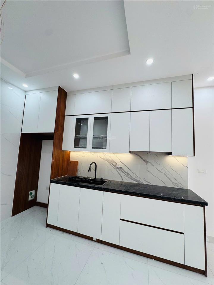 Bán nhà riêng tại an khánh, giá tốt, 6,8 tỷ, nhà đẹp 58m2, 4 tầng, 5pn, 5wc, pháp lý đầy đủ.