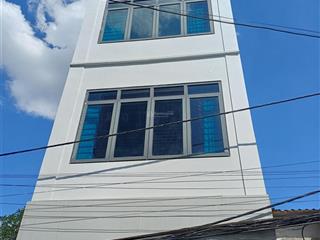 Bán nhà mặt phố ao sen, giá siêu hời 9,8 tỷ, 43m2, 4pn, 4wc, view đẹp