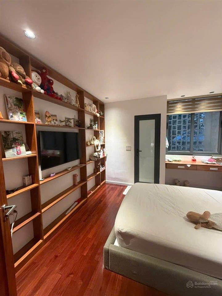 Bán gấp nhà riêng an khánh, giá rẻ 32,5 m2, 5 tầng, 3 phòng ngủ đầy đủ công năng, sổ đỏ riêng biệt