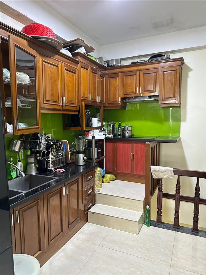 Nhà đẹp giá rẻ , quang tiến,ô tô 9 chỗ vào nhà quay đầu thoải mái chỉ 11,9 tỷ cho nhà 46 m2 6 tầng