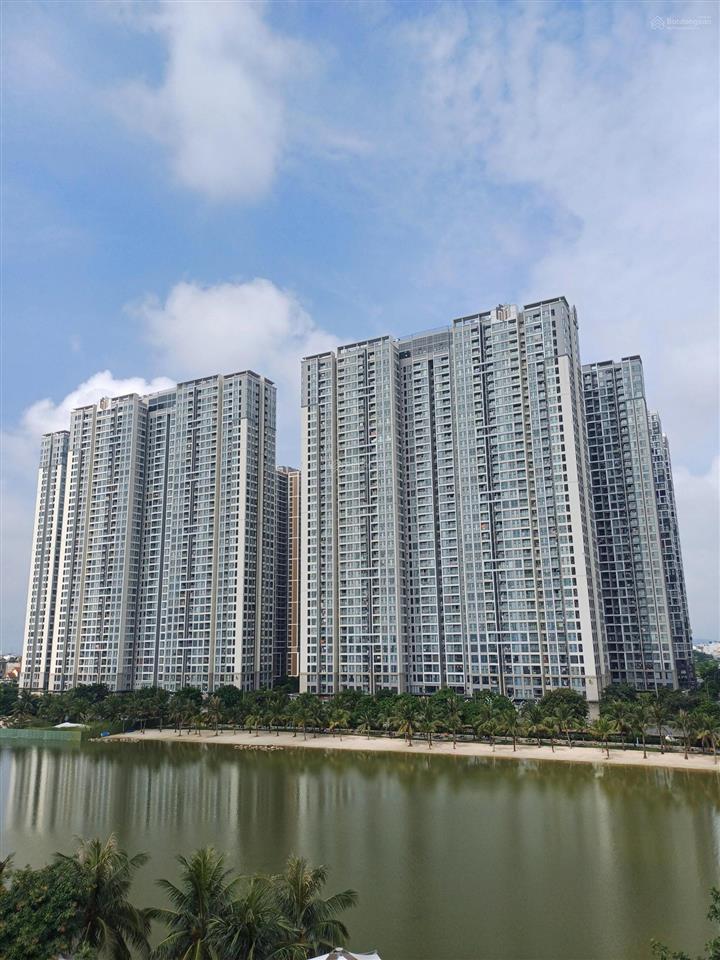 Chính chủ bán gấp! 46m2, 6 tầng, thang máy, lô góc, 0 tô 9 chỗ vào nhà, kd được  0904 529 ***