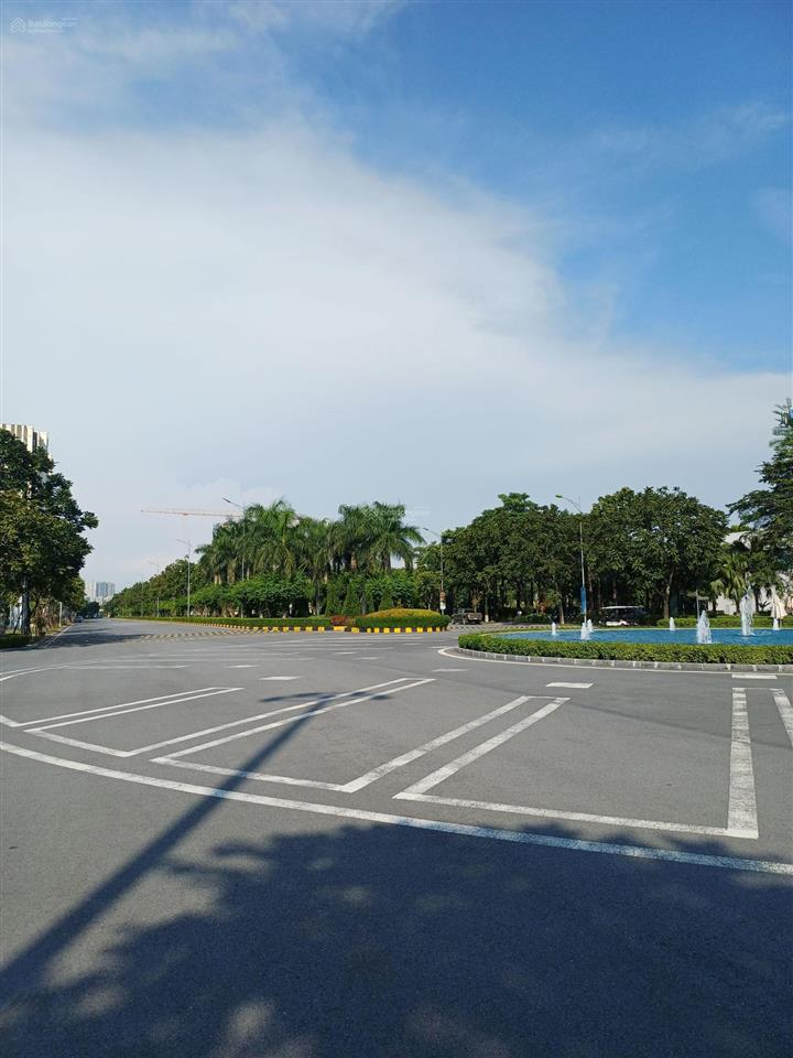 Đất do nha# xuân phương #hn 48m2 , vuông vắn, ngõ nông ,thông vf5 đỗ cửa, ô tô chánh 25m,6,5 tỷ.