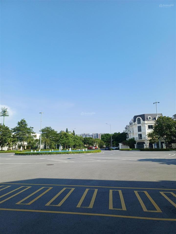 Đất do nha# xuân phương #hn 48m2 , vuông vắn, ngõ nông ,thông vf5 đỗ cửa, ô tô chánh 25m,6,5 tỷ.