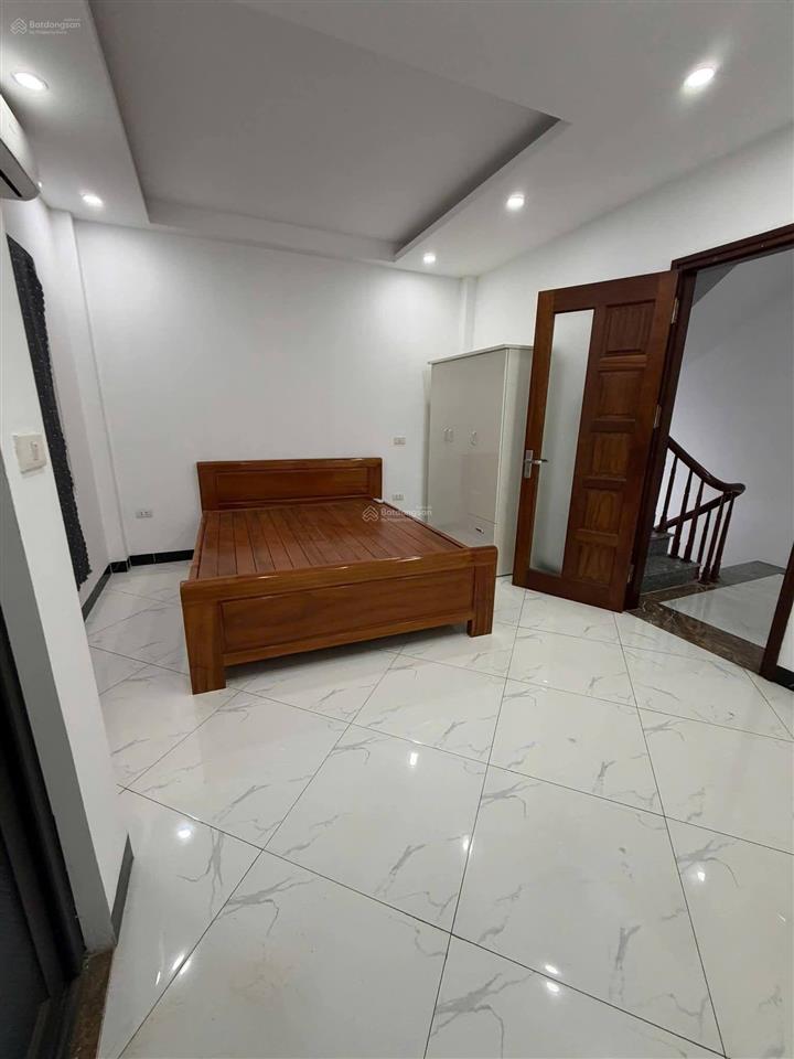 Bán nr 4pn, 4wc, 33m2.5 tầng tại vườn nhật tây mỗ, hà nội, giá chỉ 5,6 tỷ