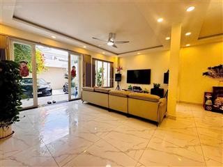 Bán nhà hxh 7m nhất chi mai p13 q. tb dt 3.5 x 21m (cn  64m2 ) kc  4 lầu.8pn8wc