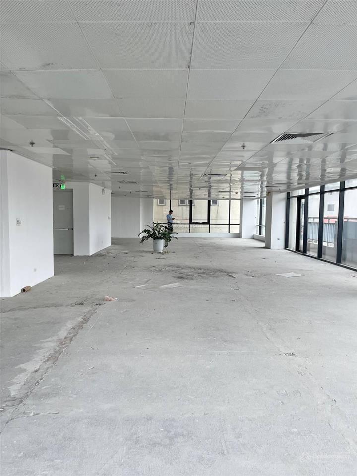 Hòa phát 257 giải phóng  cho thuê 300m2 văn phòng giá thuê 257.900đ/m2, đống đa  hà nội