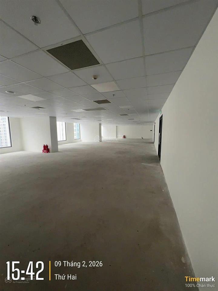Rox tower goldmark city  hồ tùng mậu  250m2  giá thuê 270ng/m2, tòa văn phòng  tttm cao cấp