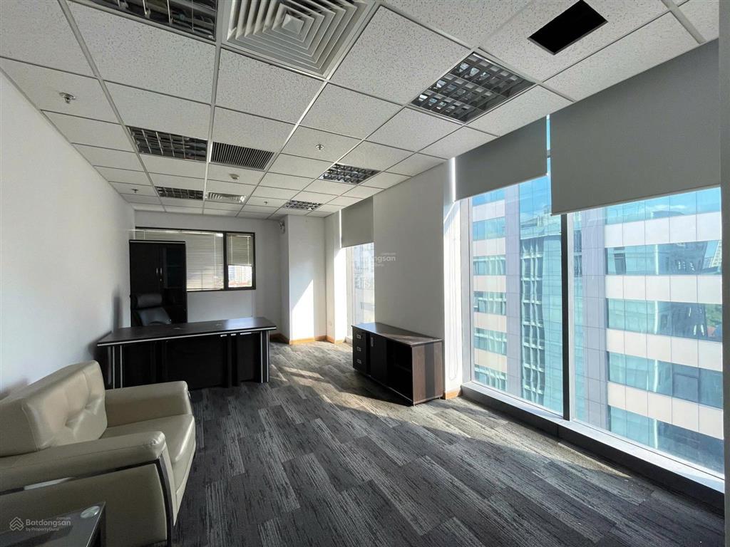 Cho thuê văn phòng 600m2/sàn hiện trống 3 sàn, giá thuê 325k/m2 tại 86 duy tân, cầu giấy, hà nội