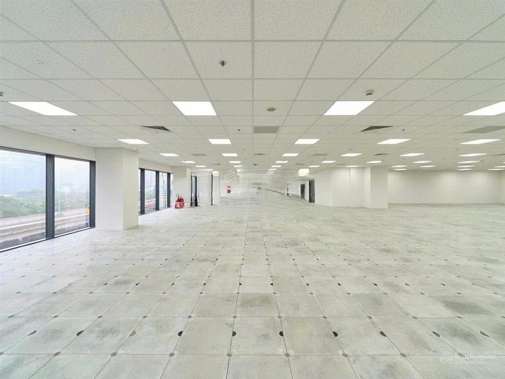Cho thuê văn phòng 1.000m2 giá 340 nghìn/m2/th, tòa nhà mặt tiền 50m tại võ chí công, tây hồ hà nội