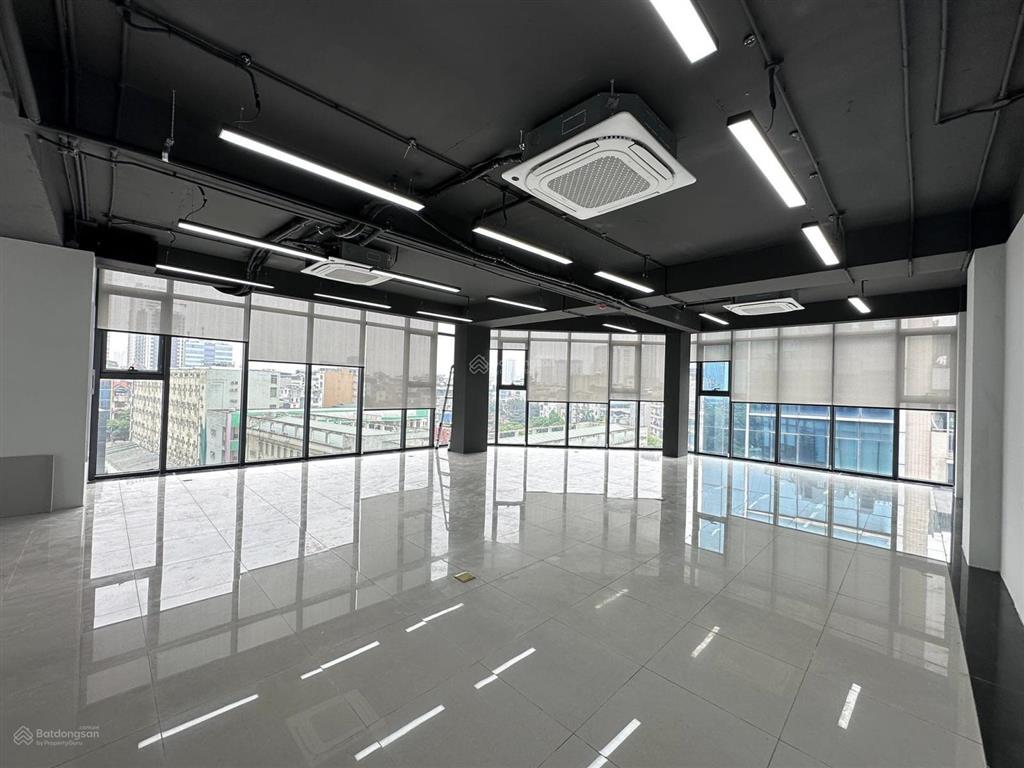 Chính chủ cần cho thuê văn phòng 150m2 tại minh khai