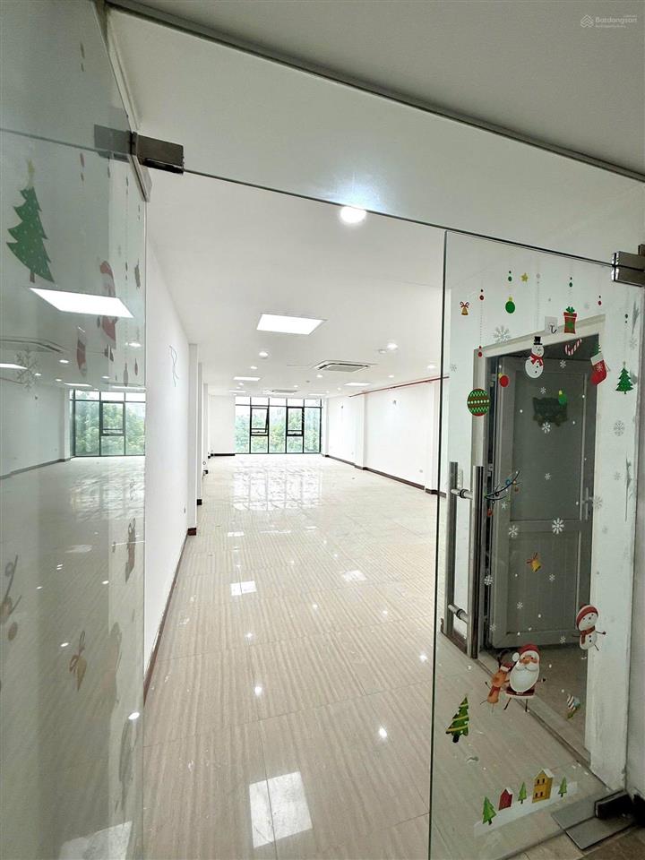 Cho thuê văn phòng tại mễ trì thượng 100m2  16tr/tháng. p.từ liêm, hà nội nhà mới 100%, hầm xe lớn