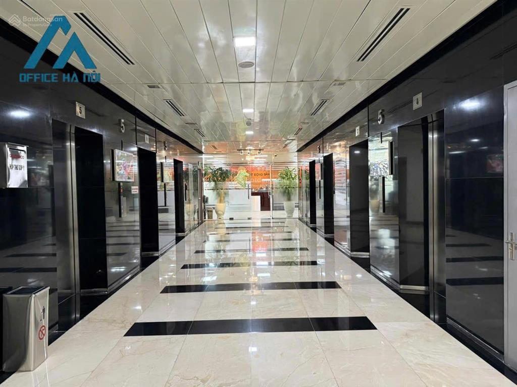 Cho thuê văn phòng hạng a, 600m2  205tr/tháng, tại hoàng cầu, đống đa, hà nội, vị trí lô góc sáng
