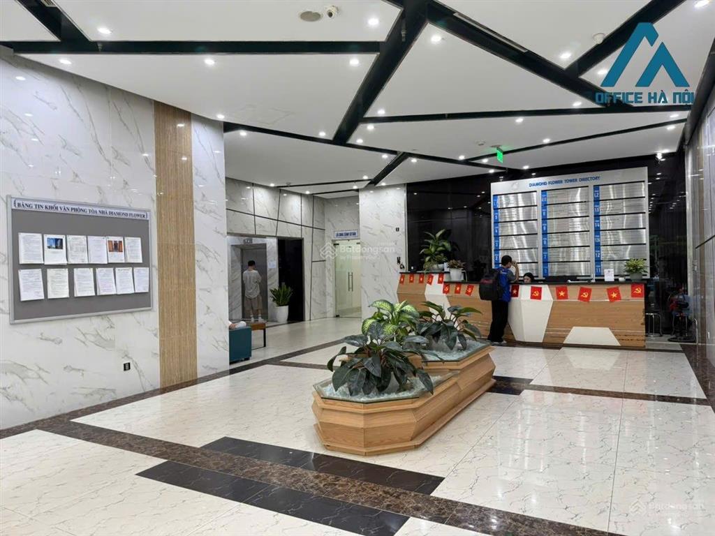 Văn phòng 272m2  92tr/tháng, lê văn lương, thanh xuân, sàn lô góc siêu thoáng đẹp, vp hạng b