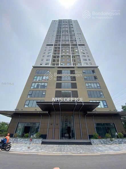 Nhs trung văn cho thuê 109m2  giá 23tr/tháng sàn vuông view tố hữu, tòa nhà mới 100%