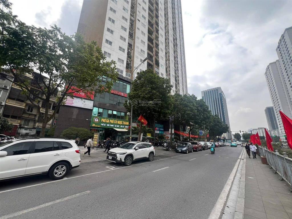 Cho thuê sàn văn phòng 1000m2 giá sốc 280k/m2, tại yên hòa, cầu giấy, hà nội. hiếm có trong tháng 8