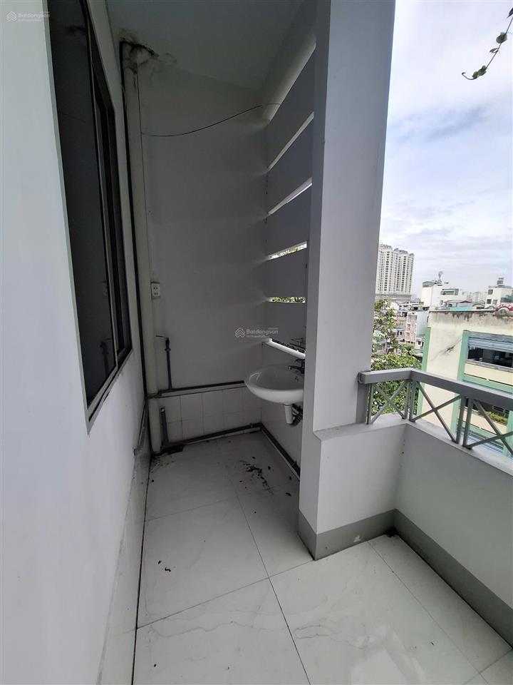 Bán gấp cc 2pn 1wc đường lý thường kiệt, 3,25 tỷ, 55m2, quận 11, hcm