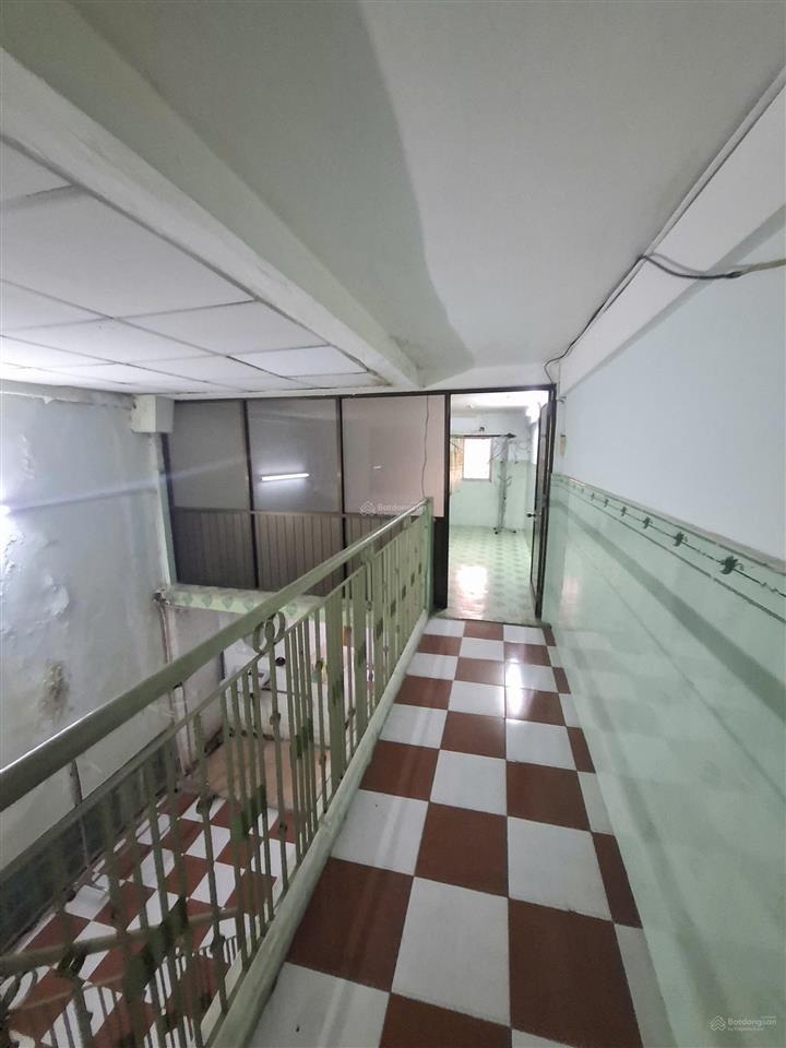 Bán căn hộ chung cư tại trần hưng đạo, thương xá đồng khánh 3,19 tỷ, 102m2, 2pn, 1wc