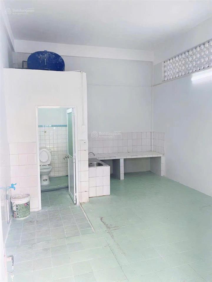 Bán căn hộ chung cư lầu 1 tại đường hồng bàng, 3,45 tỷ, 80m2, 1pn, 1wc