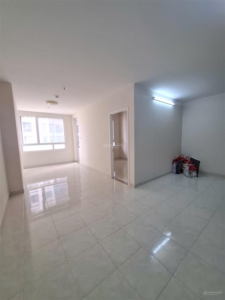 Cần bán căn hộ chung cư 90 nguyễn hữu cảnh, giáp quận 1, 2 pn 4,15 tỷ