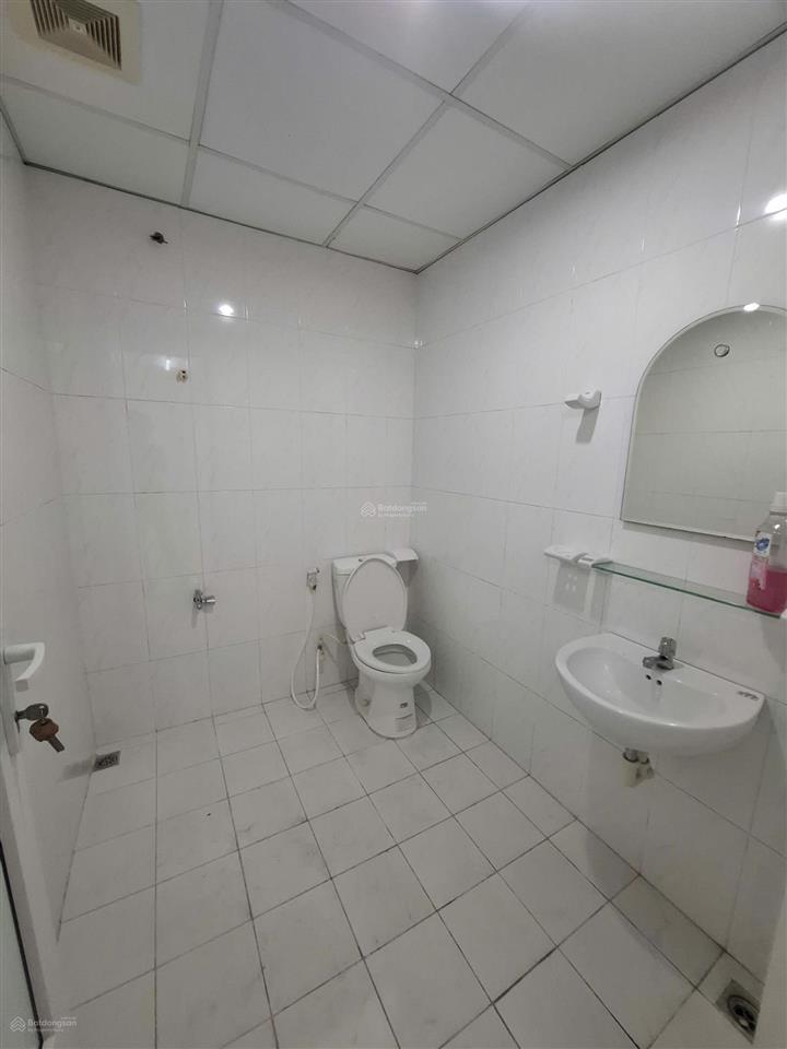 Cần bán căn hộ chung cư 90 nguyễn hữu cảnh, giáp quận 1, 2 pn 4,15 tỷ