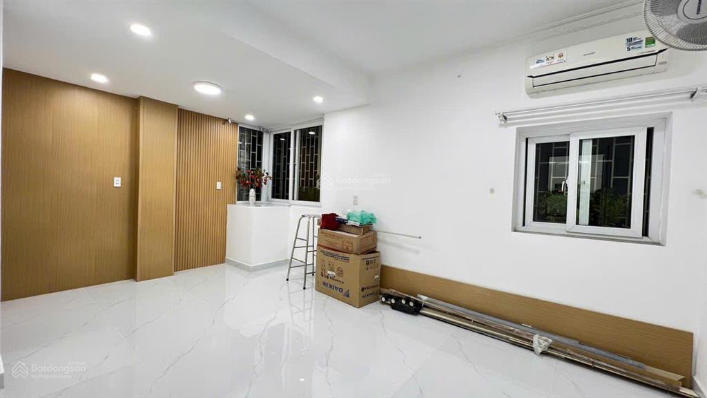 Bán căn hộ chung cư phan xích long đường phan xích long, 66m²