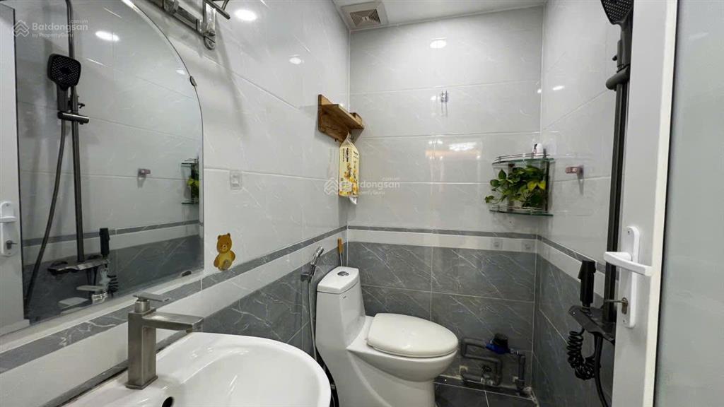 Bán căn hộ chung cư phan xích long đường phan xích long, 66m²