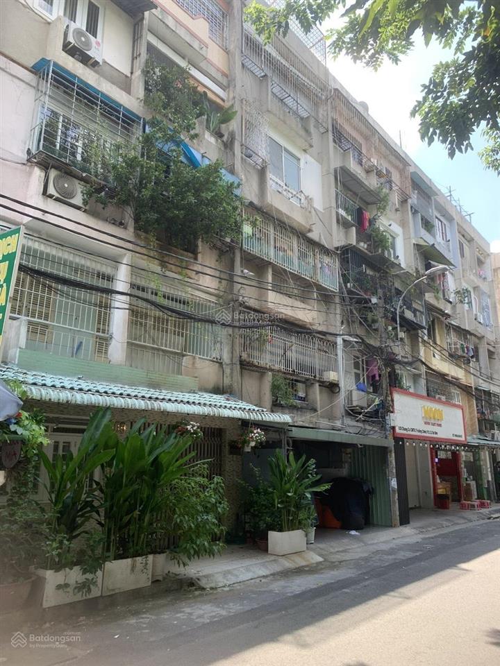 Bán cc cmt8 lầu 2 shr 43m giá 2,3tỷ, cách nhà ga t3 chỉ 5p