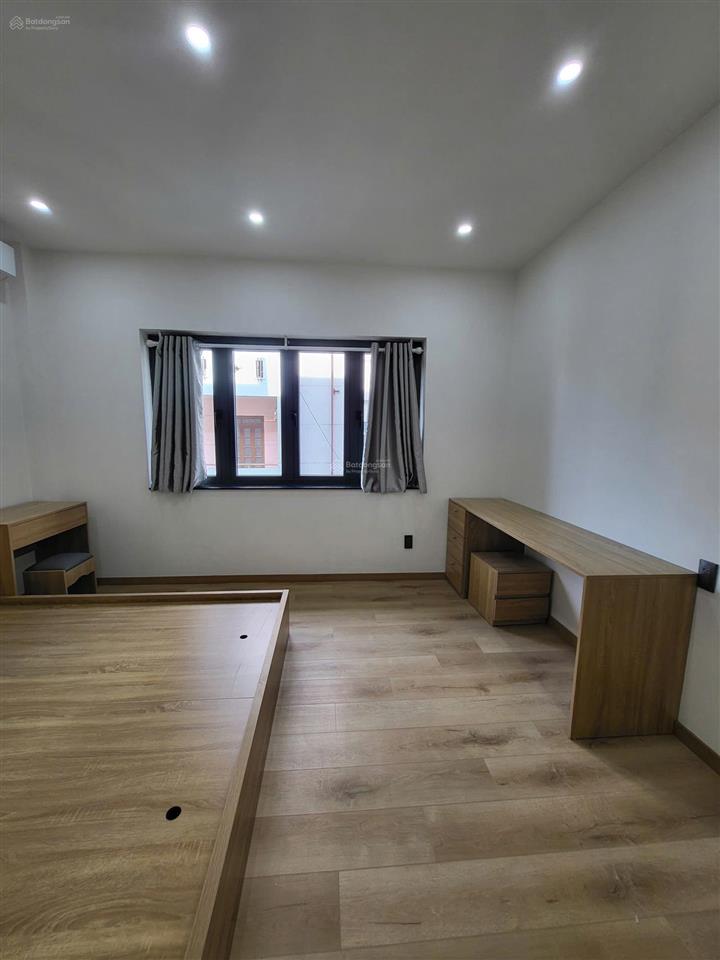 Chỉ ~ 55 triệu/m2, căn hộ 2 phòng ngủ  65m2, chung cư 127b lê văn duyệt, p1 bình thạnh, giá 3.6 tỷ