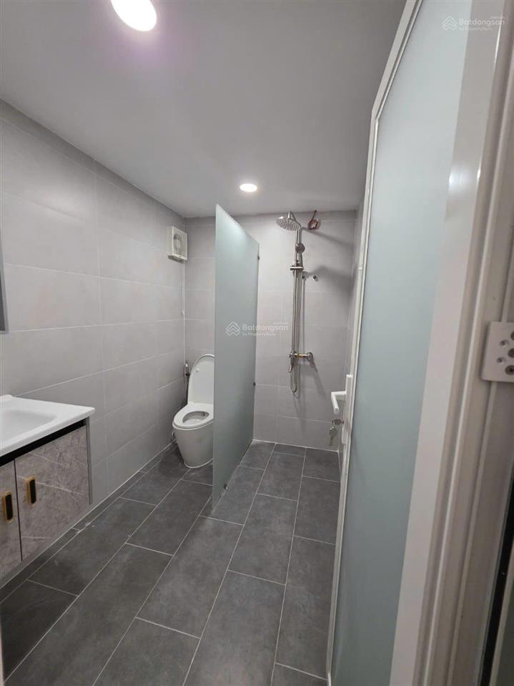 Căn hộ lầu 1, mặt tiền trần xuân hòa, gần đại học y dược tp hồ chí minh