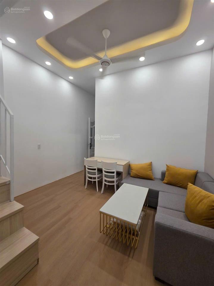 Căn hộ lầu 1, mặt tiền trần xuân hòa, gần đại học y dược tp hồ chí minh