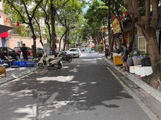 Hàng fo, mặt phố mới mở  lô góc.+, cạnh học viện tài chính, yte cộng đồng, trước nhà là khu công