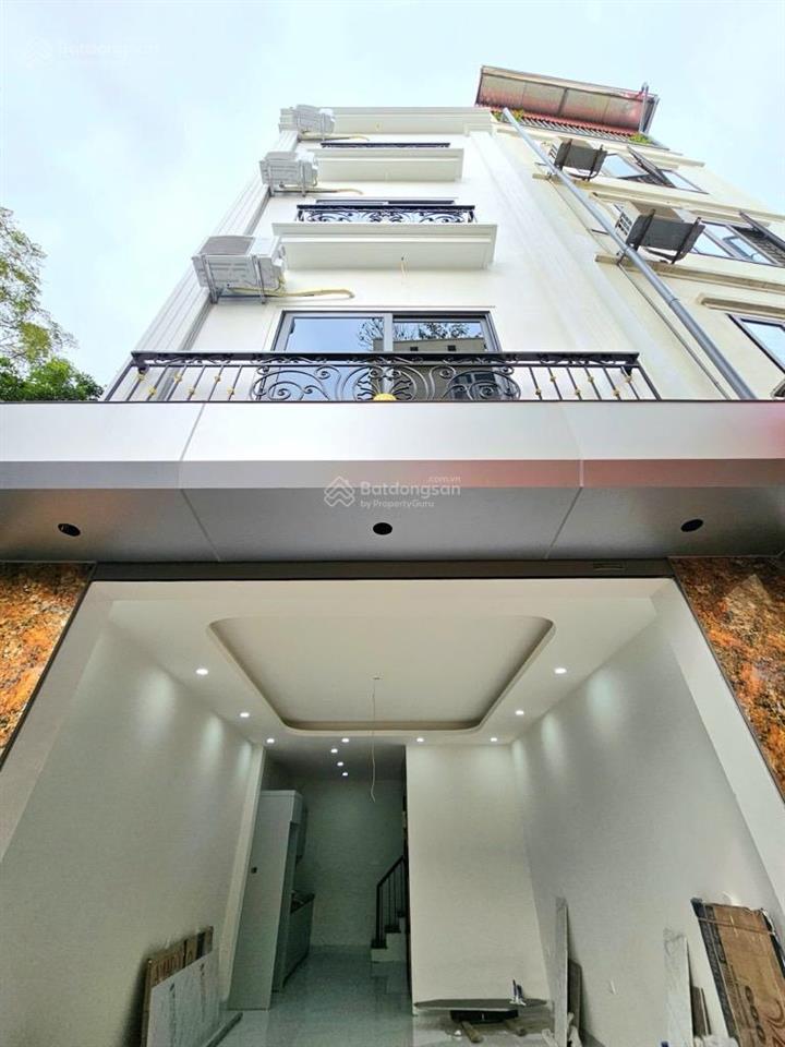 Bán nhà riêng đông ngạc 40m2  6 tầng thang máy ô tô 7 chỗ