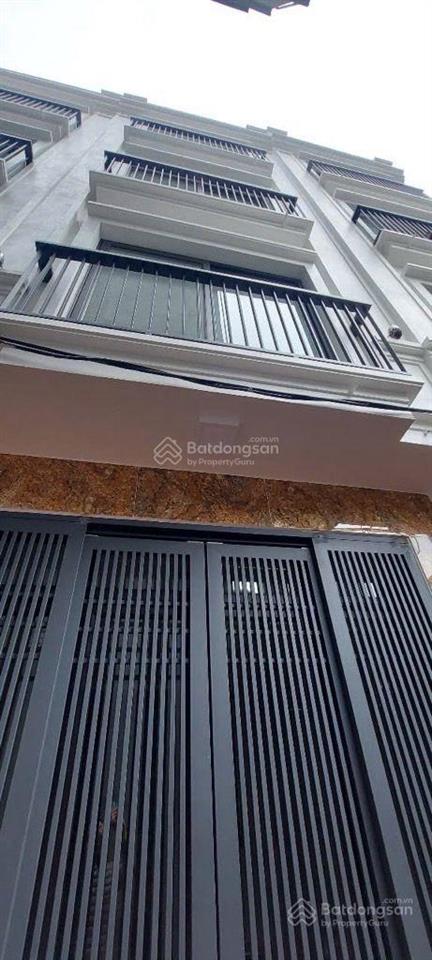 Nhà đẹp hoè thị  trịnh văn bô đón tết  full nội thất  40m ra ô tô. dt 36m2*5tầng*mt4m giá 6,9tỷ