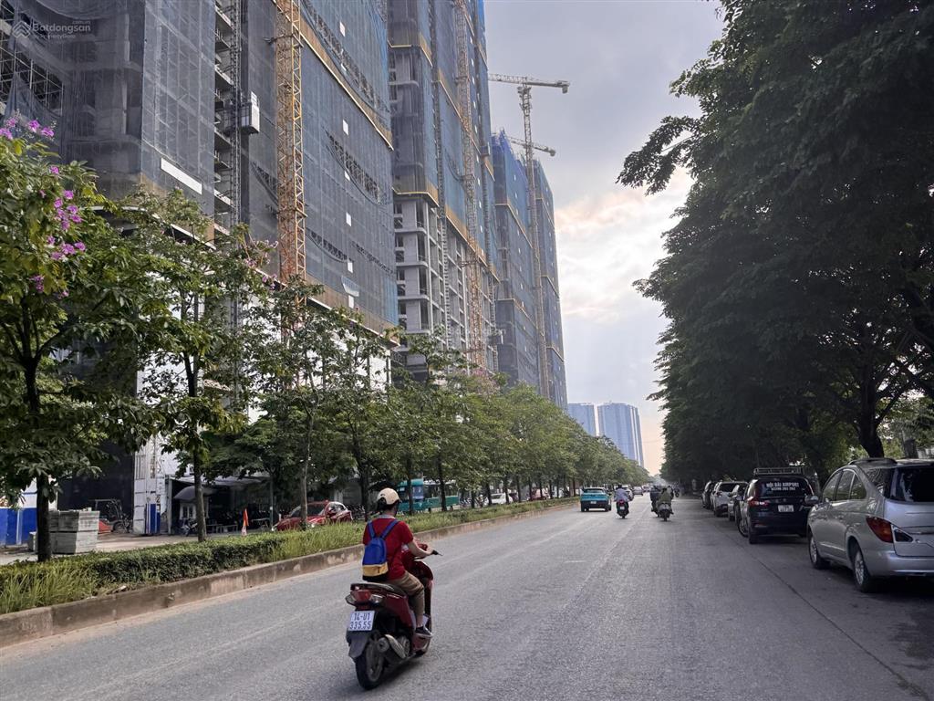 Bán đất đối diện bt ciputra võ chí công, an dương vương, tây hồ, 105 m, mt 6.5 m, nhỉnh 20 tỷ