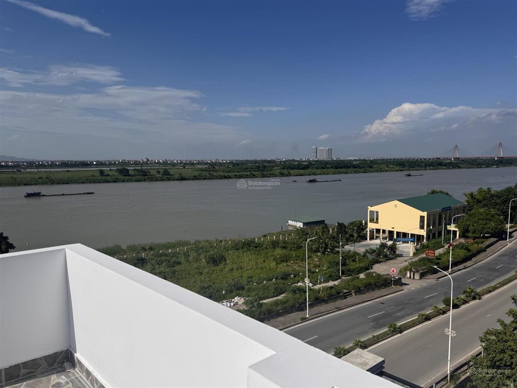 Bán nhà mặt phốan dương vươngvõ chí côngtây hồview sông hồng50mthang máy7tầng 1hầmkhông qh