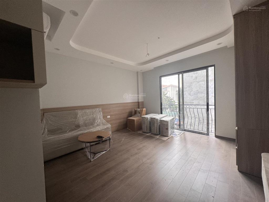 Bán nhàapartment mặt đường buởiđội cấnmt đẹp8 tầng+1 hầmfull nội thấtvỉa hè rộngkd sầm uất