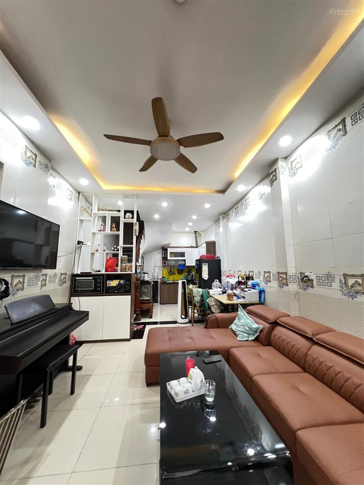 Chính chủ bán nhà riêng tại ngụy như kon tum, 15 tỷ, 51m2, 5 tầng, 6pn, 4wc ngõ ô tô