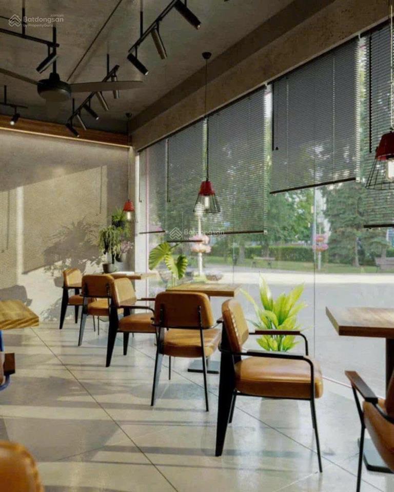 Siêu phẩm mặt phố dịch vọng hậu 9 tầng hầm thang máy dòng tiền 200tr/tháng phố văn phòng vip