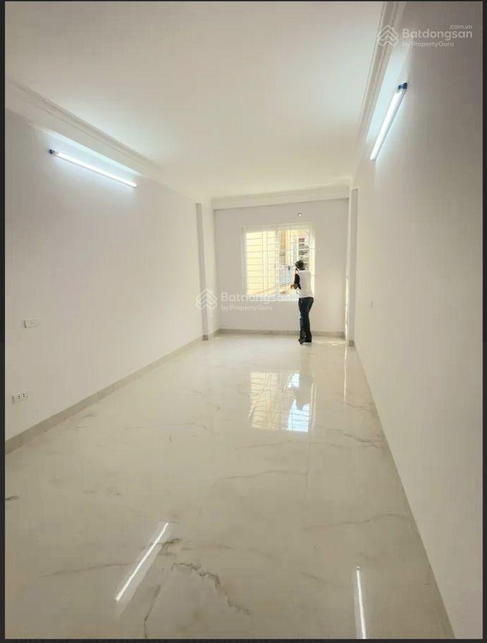 Bán gấp nhà riêng 4pn, 4wc, 5 tầng, 32m2 tại đường tân triều, thanh trì, hà nội, 7,3 tỷ ô tô tránh