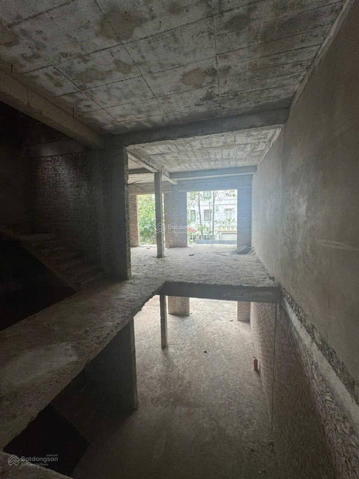 Bán gấp nhà riêng 4pn, 4wc, 5 tầng, 32m2 tại đường tân triều, thanh trì, hà nội, 7,3 tỷ ô tô tránh