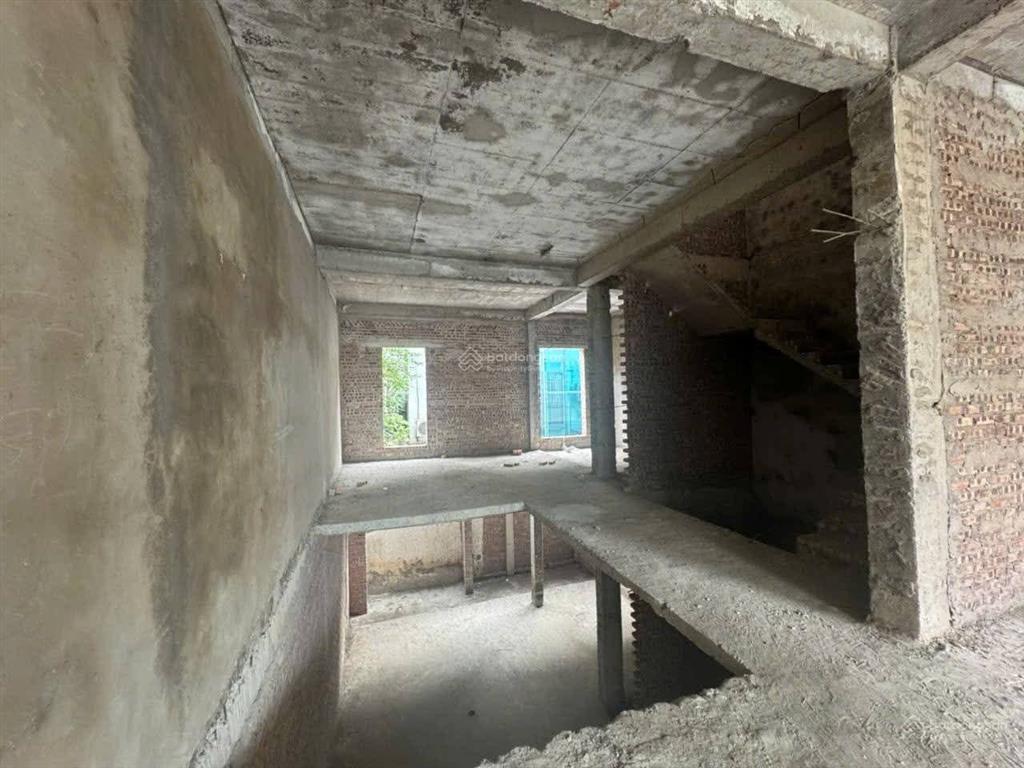 Bán gấp nhà riêng 4pn, 4wc, 5 tầng, 32m2 tại đường tân triều, thanh trì, hà nội, 7,3 tỷ ô tô tránh