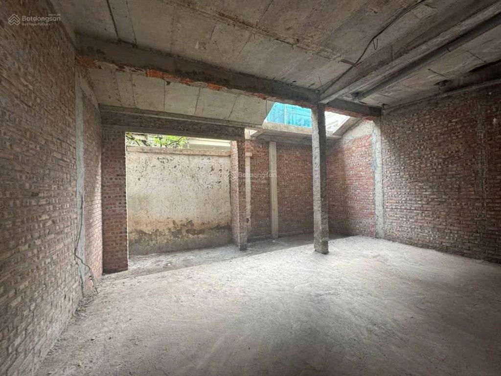 Bán gấp nhà riêng 4pn, 4wc, 5 tầng, 32m2 tại đường tân triều, thanh trì, hà nội, 7,3 tỷ ô tô tránh