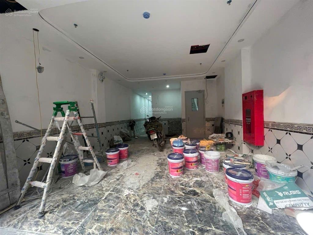 Bán căn hộ dịch vụ ccmn dòng tiền siêu đẹp 76m2 7 tầng thang máy 19,3 tỷ tại cổ nhuế siêu hiếm