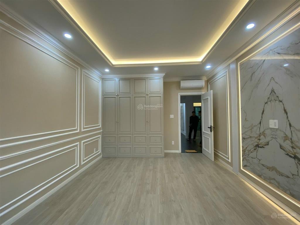 Nhà phạm huy thông, p. 7, gv. bề ngang 7m, nhà mới trệt 3 lầu nhà trống, giá 17,5 tỷ tl
